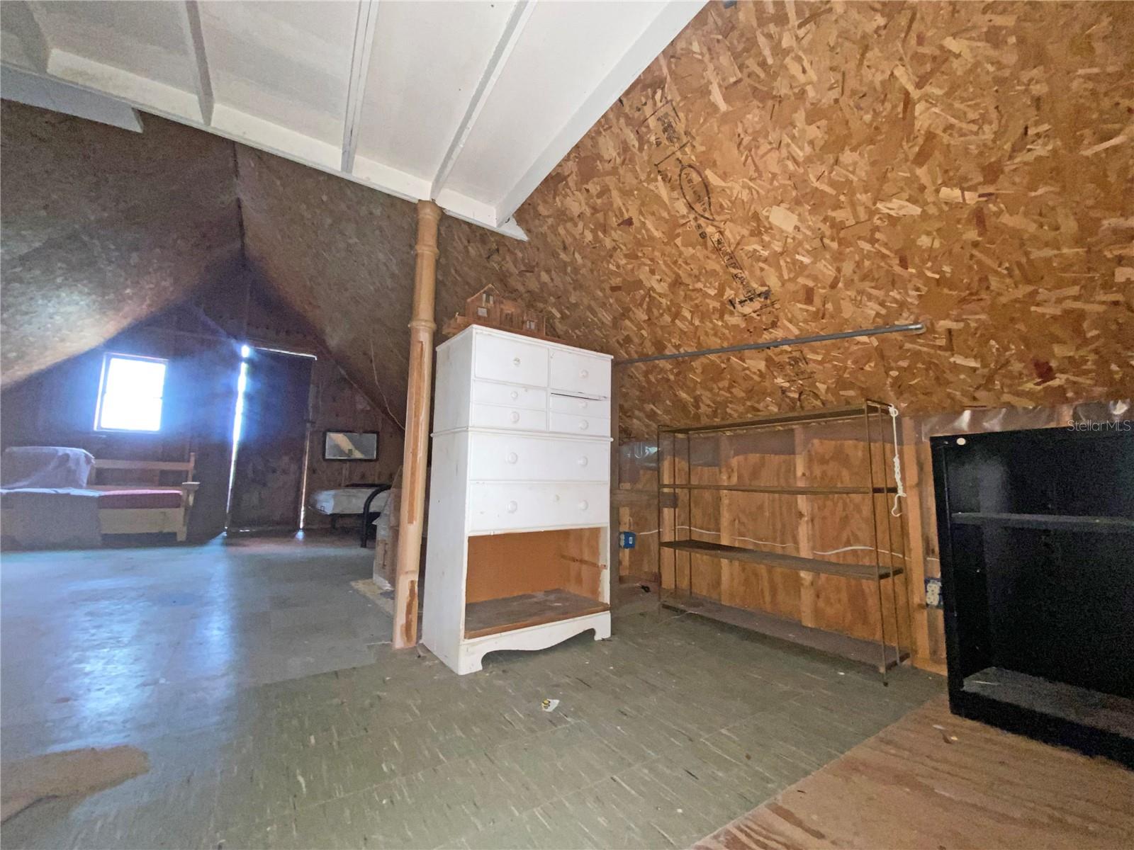 Image 33 of 66 For 119 Twin Lakes Road