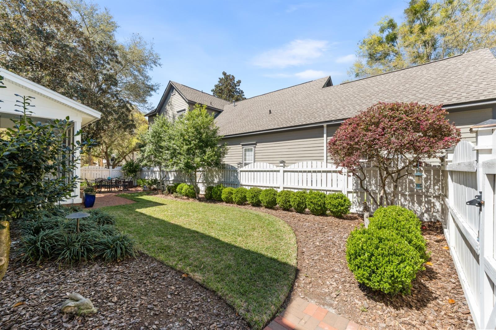 Image 25 of 79 For 271 129th Terrace