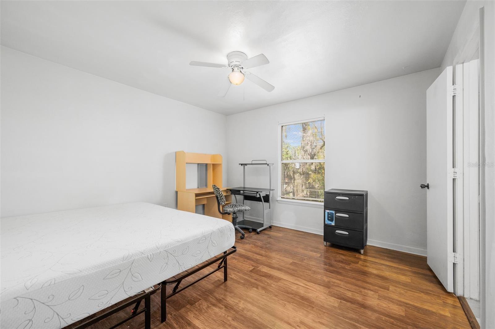 Image 14 of 32 For 3800 20th Avenue 611