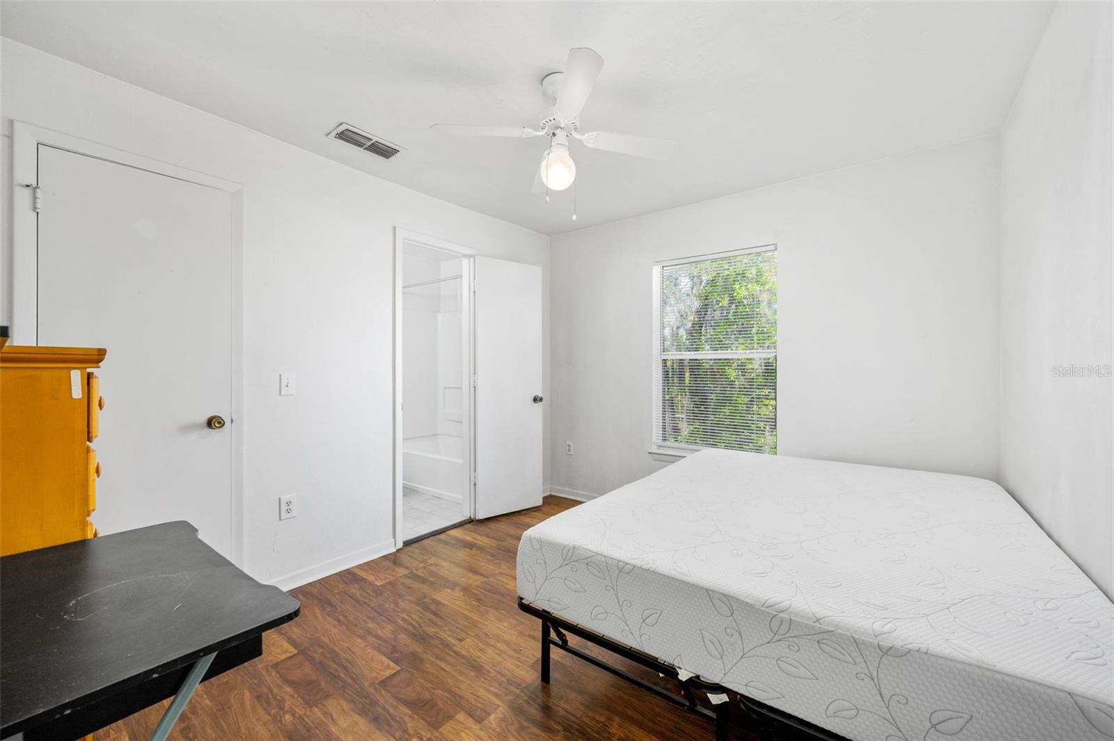 Image 19 of 32 For 3800 20th Avenue 611