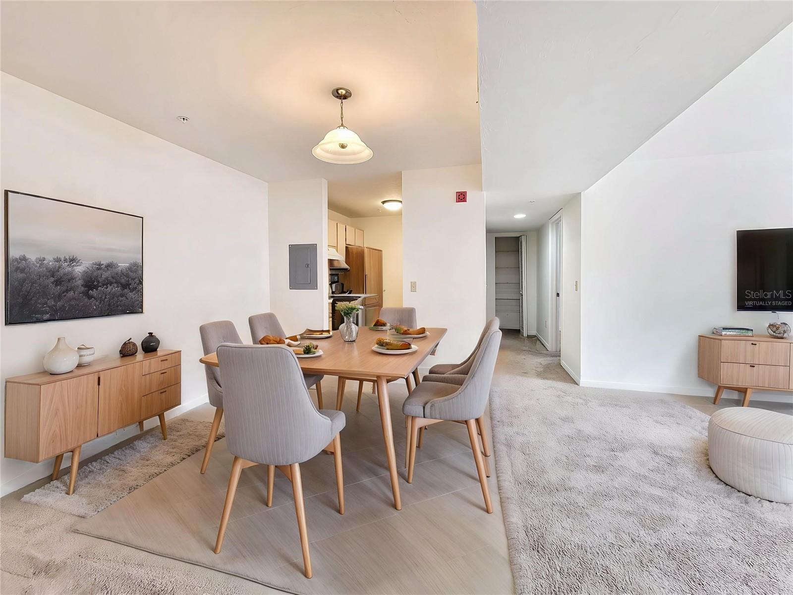 Image 11 of 27 For 2360 Archer Road 505