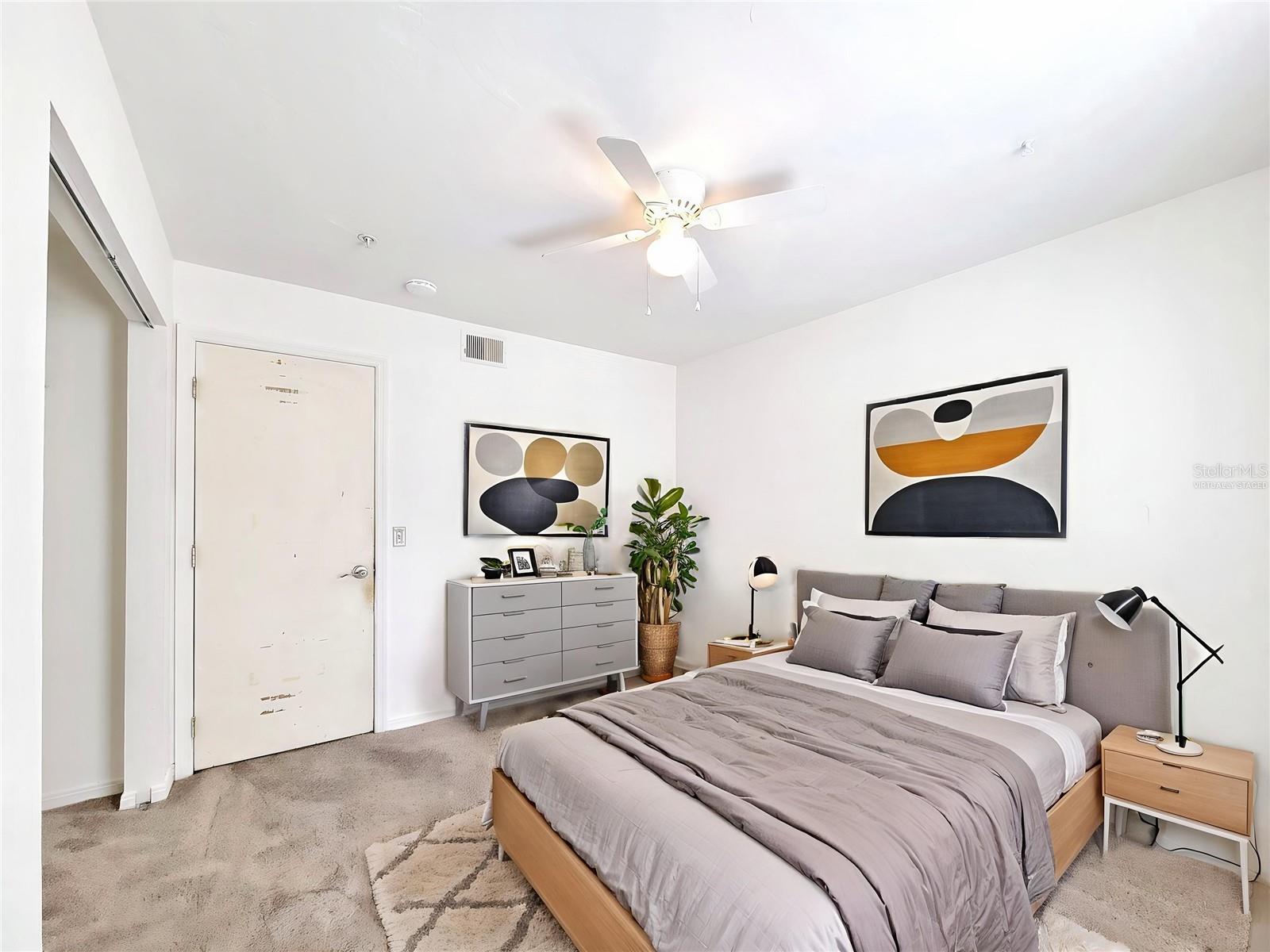 Image 16 of 27 For 2360 Archer Road 505