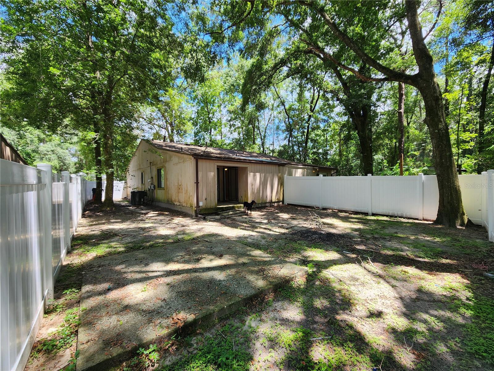 Image 3 of 39 For 2018 70th Terrace