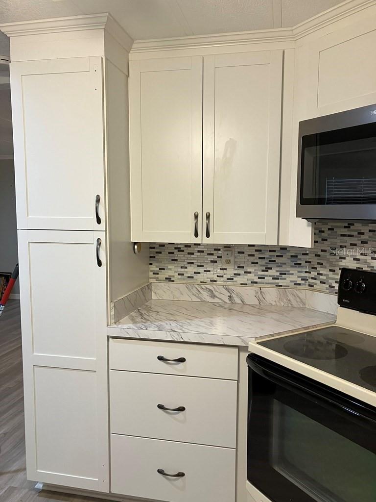 Image 10 of 31 For 1305 Mohawk Circle