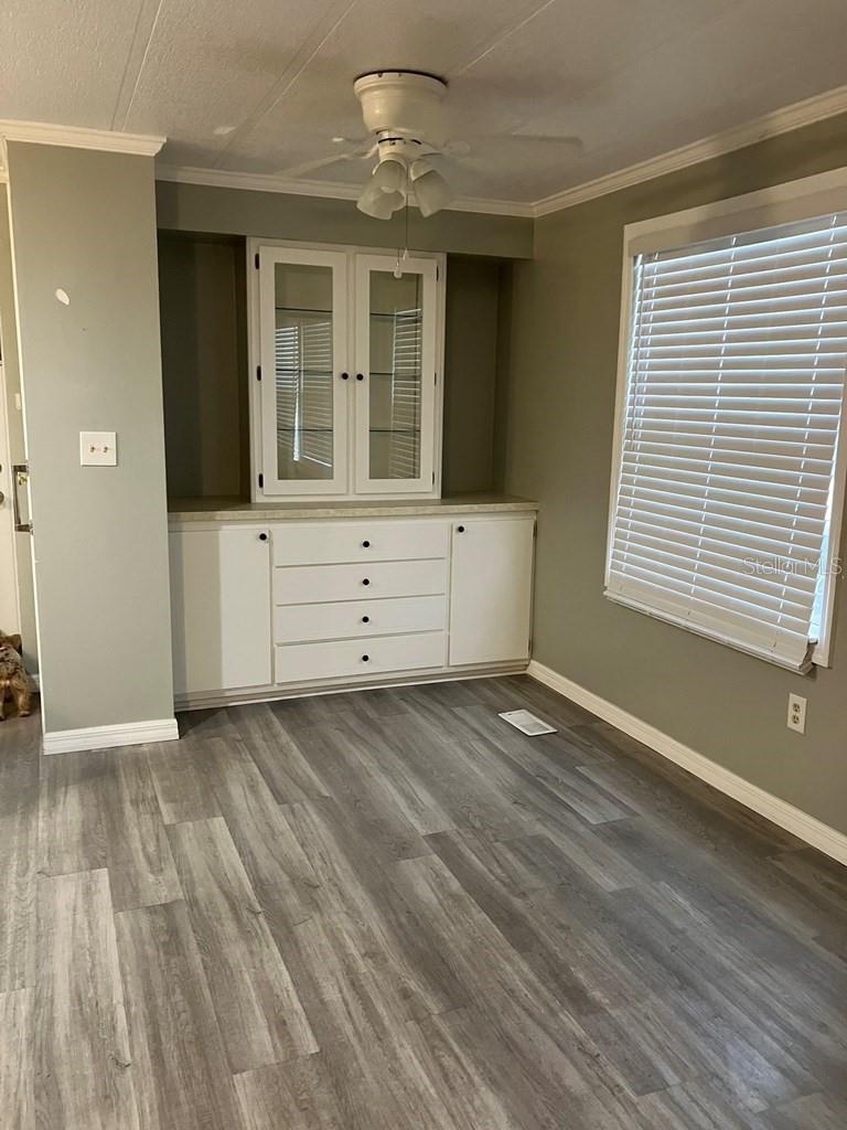 Image 15 of 31 For 1305 Mohawk Circle