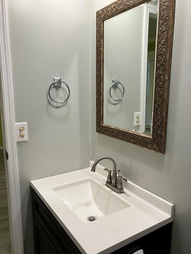 Image 25 of 31 For 1305 Mohawk Circle