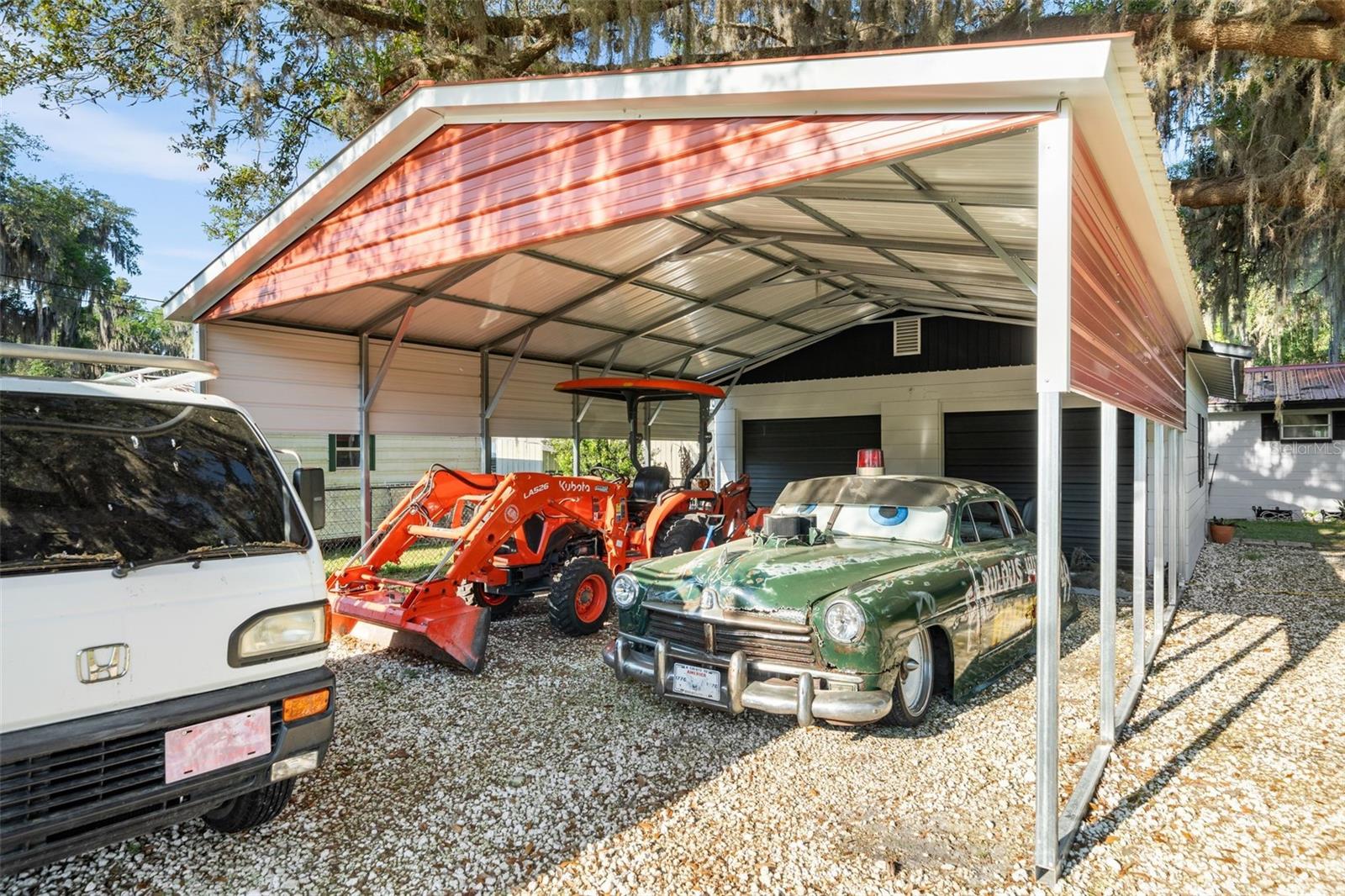 Listing photo id 22 for 15026 Us Highway 301