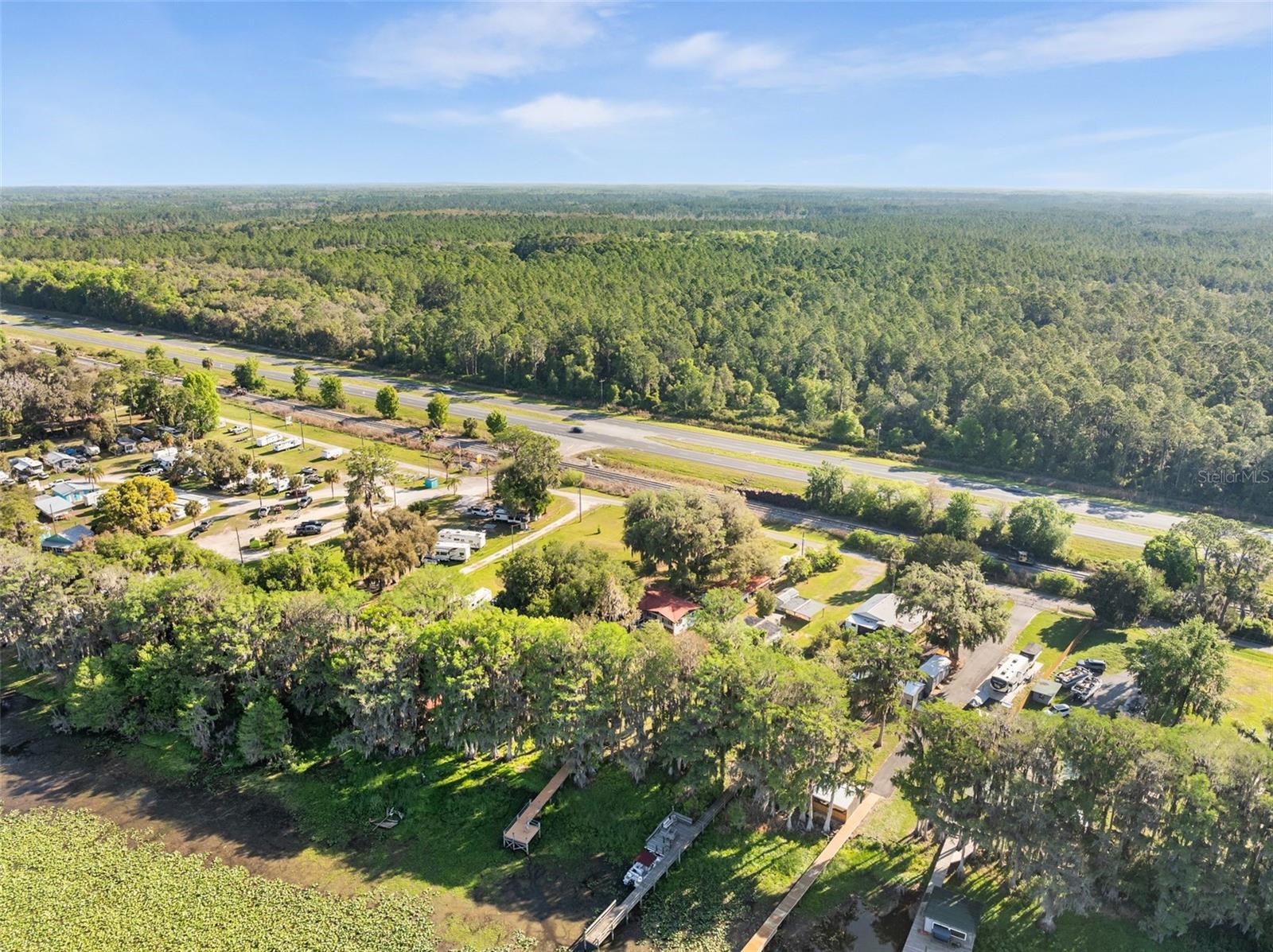 Listing photo id 29 for 15026 Us Highway 301