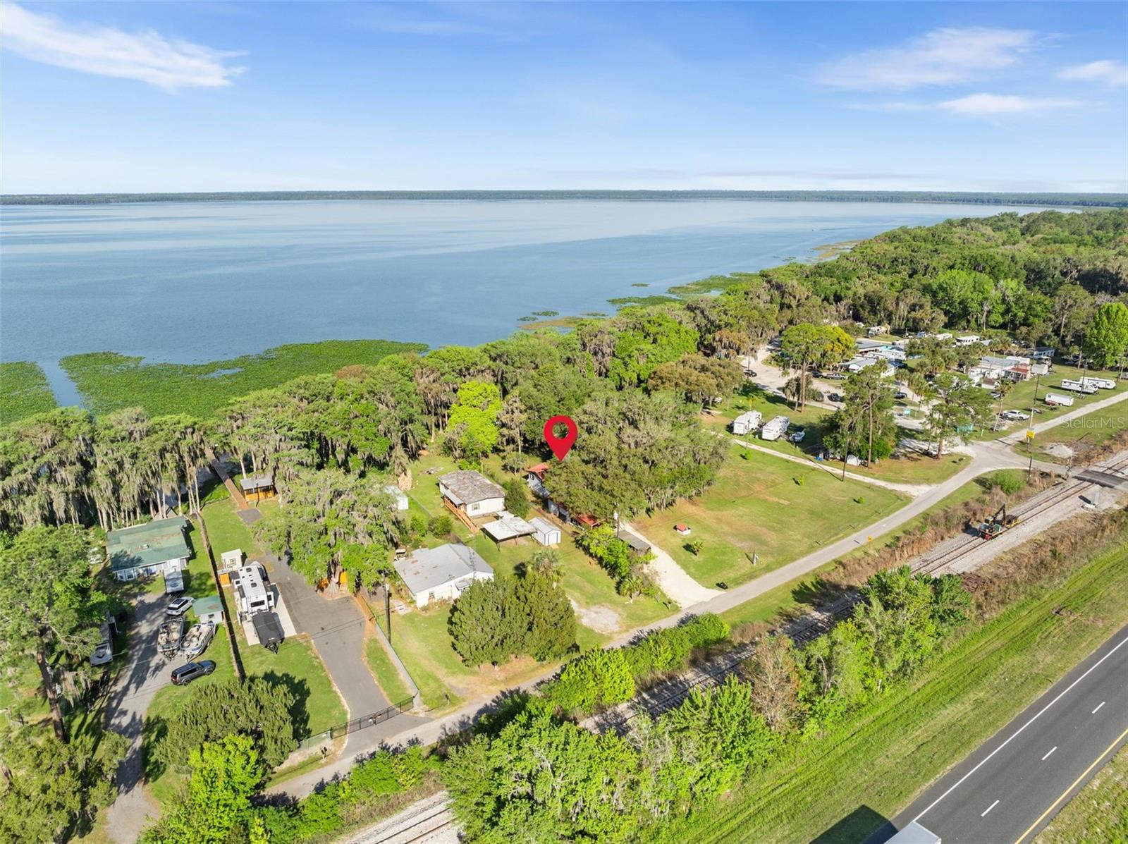 Listing photo id 2 for 15026 Us Highway 301