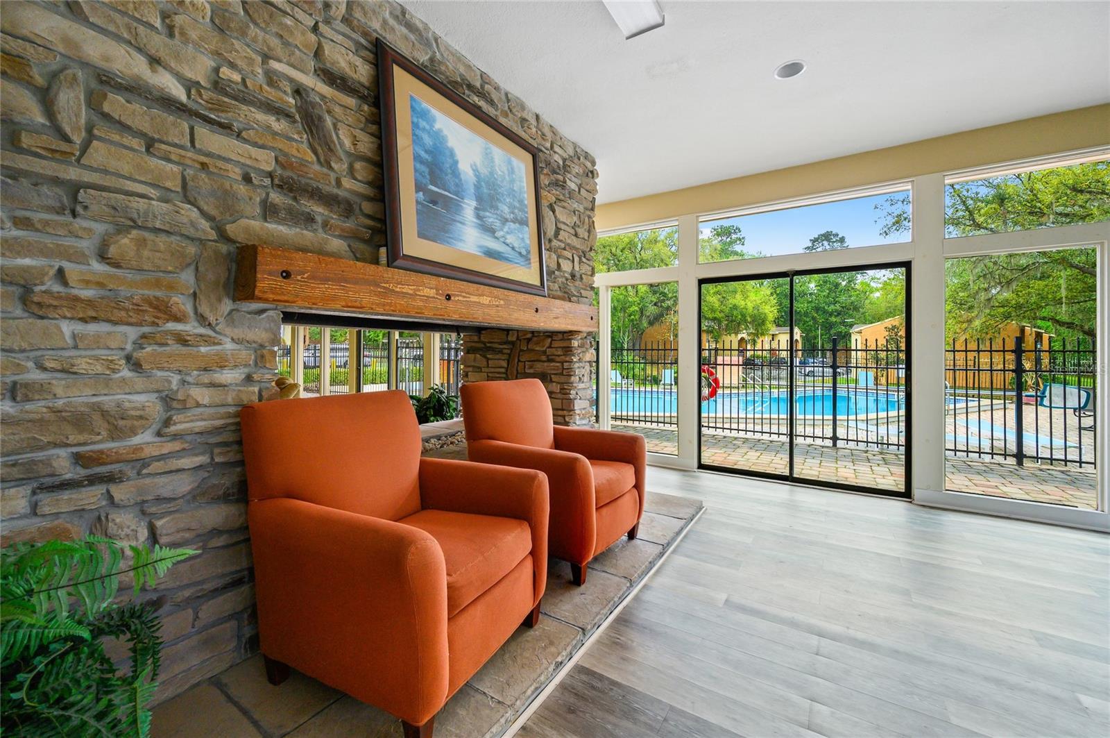 Image 34 of 38 For 1810 23rd Boulevard 174