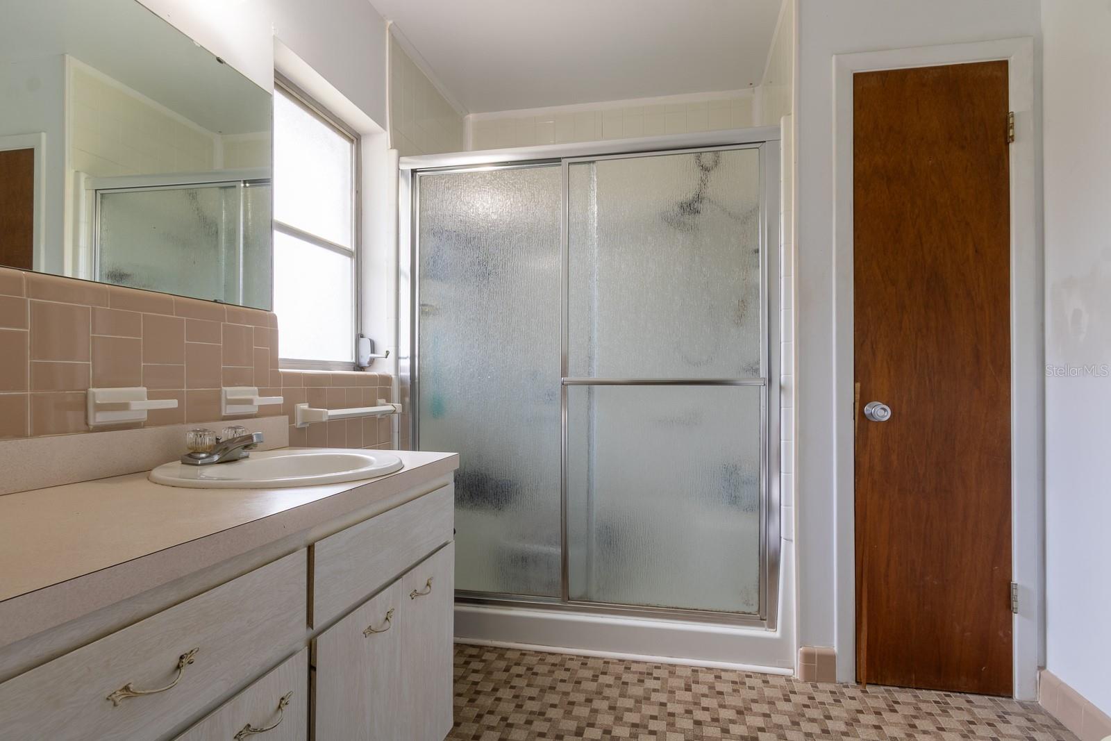 Image 22 of 34 For 1303 31st Street