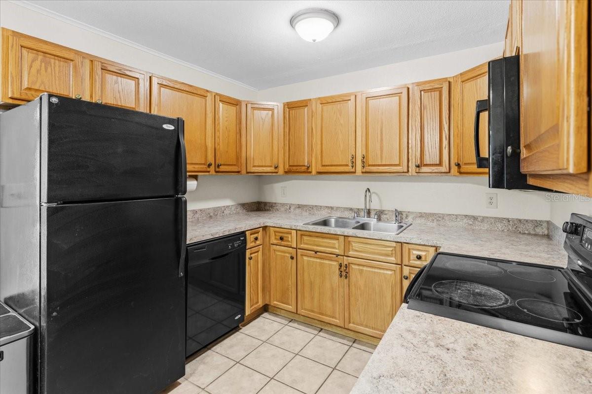 Image 17 of 27 For 220 71st Street