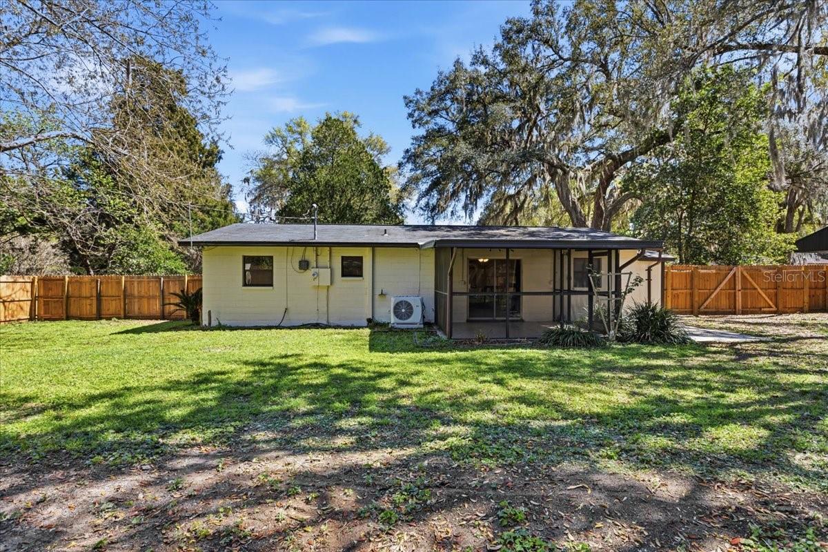 Image 4 of 27 For 220 71st Street