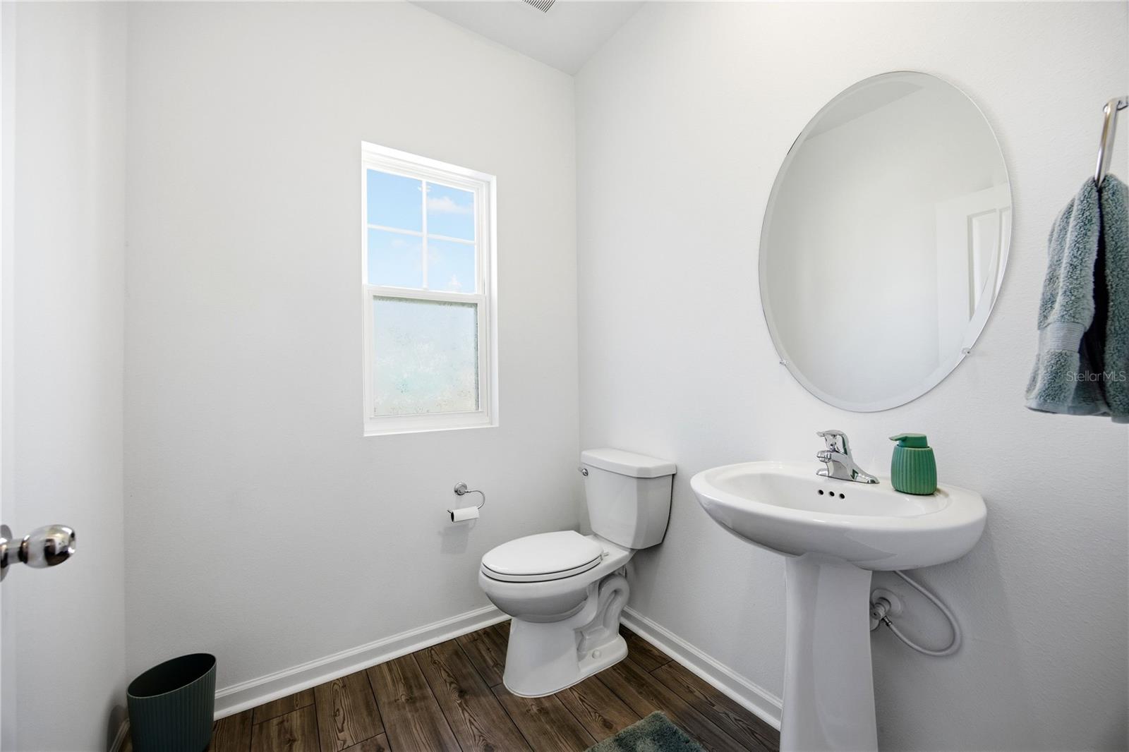 Image 17 of 49 For 4911 81st Loop