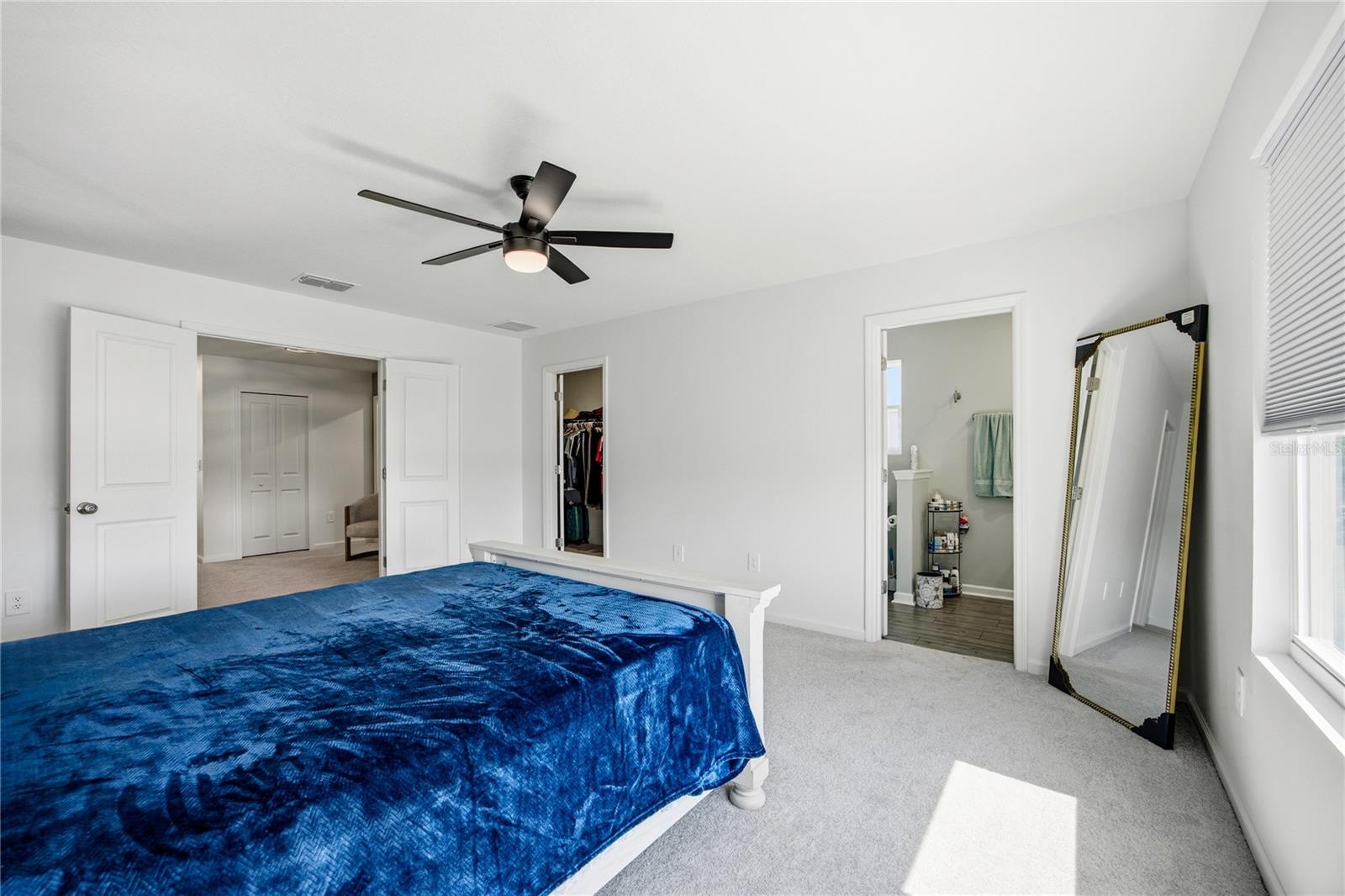 Image 23 of 49 For 4911 81st Loop