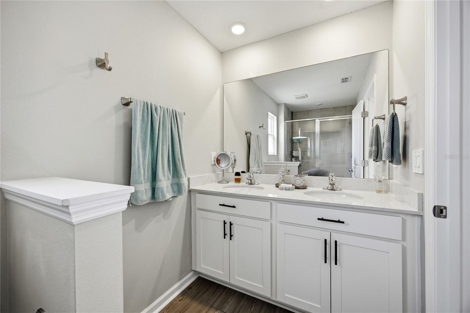 Image 26 of 49 For 4911 81st Loop