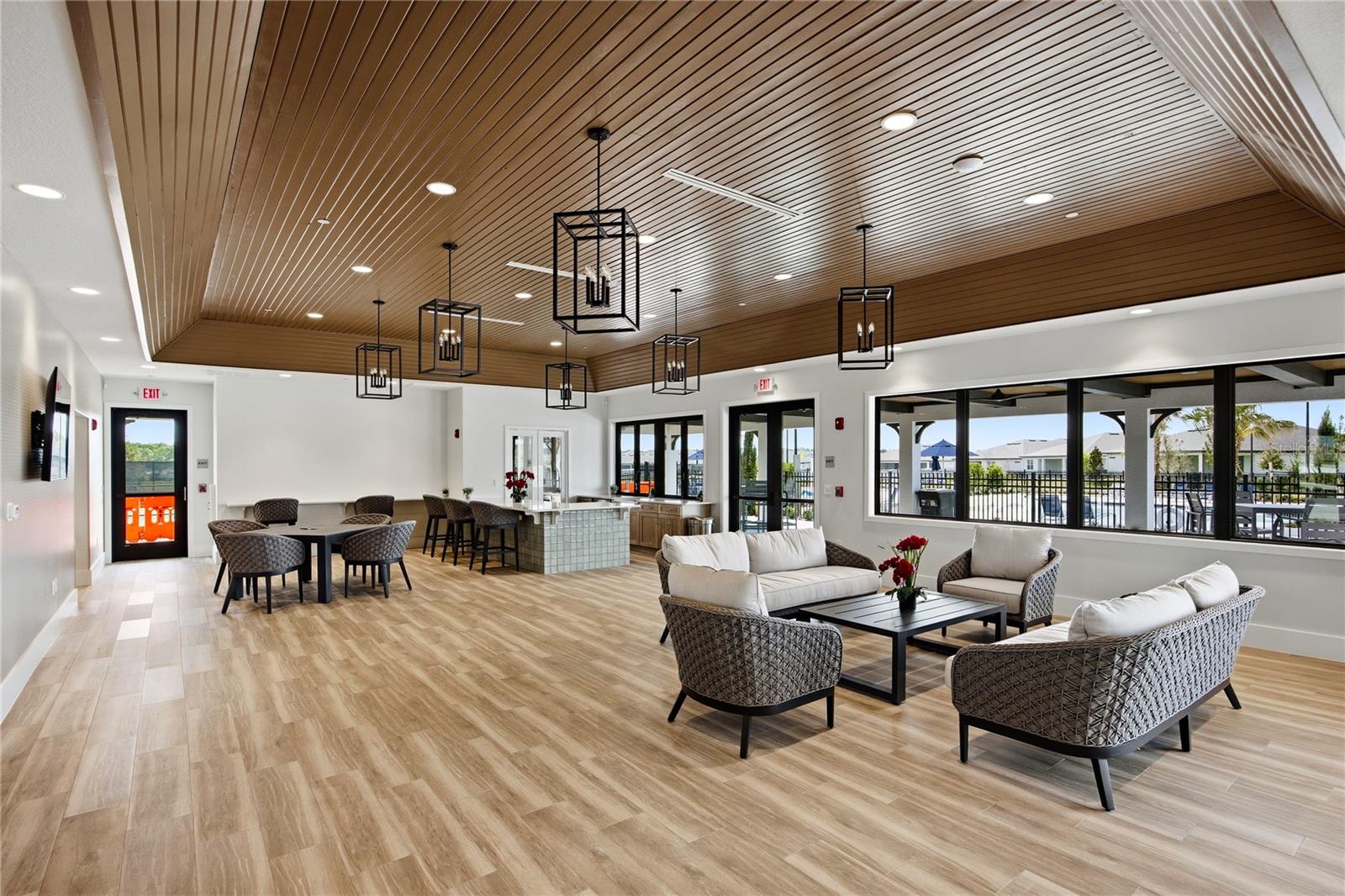 Image 39 of 49 For 4911 81st Loop