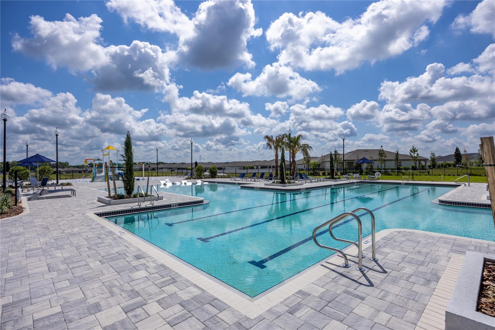 Image 44 of 49 For 4911 81st Loop