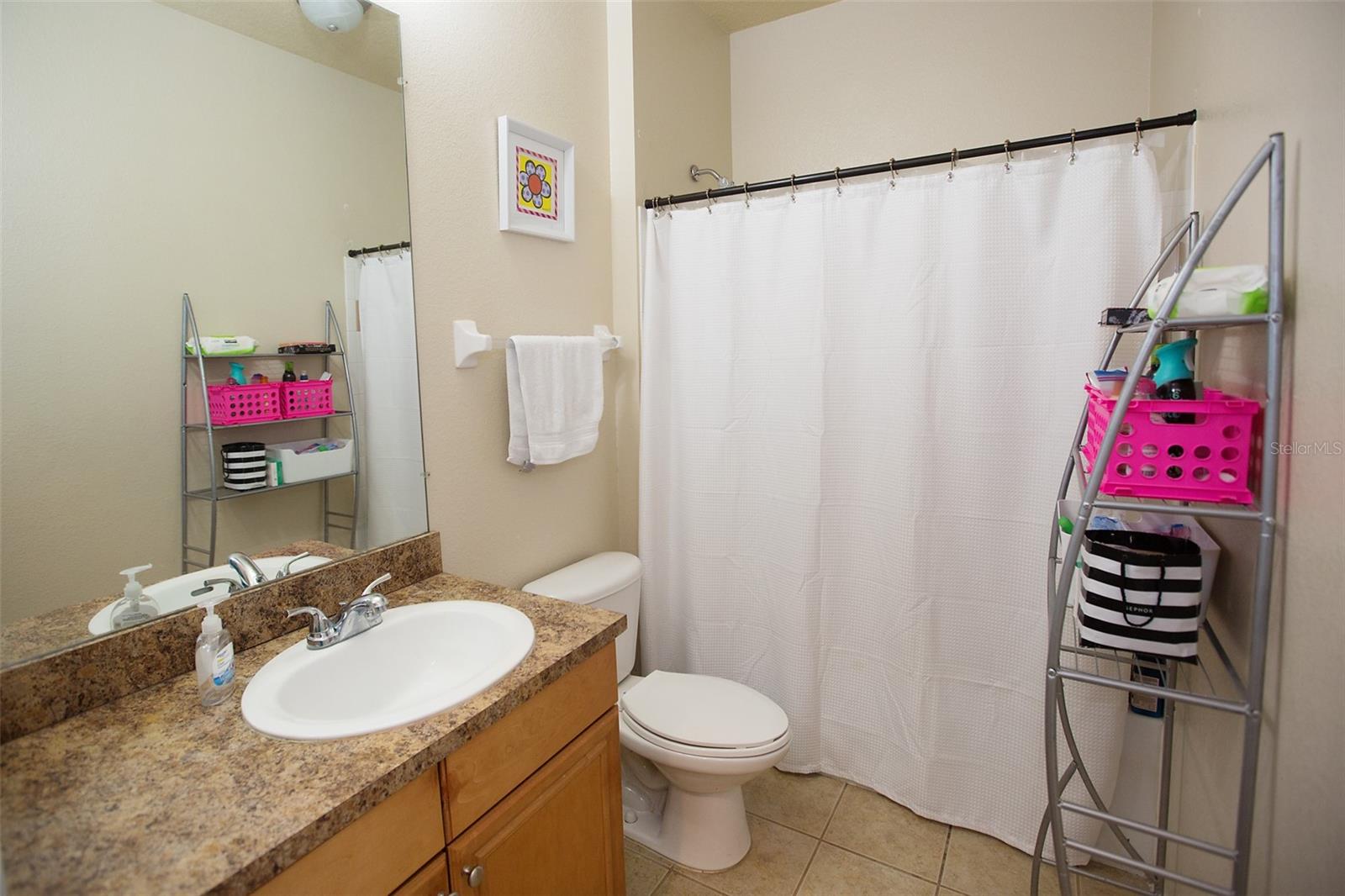 Image 21 of 26 For 1235 9th Road 101