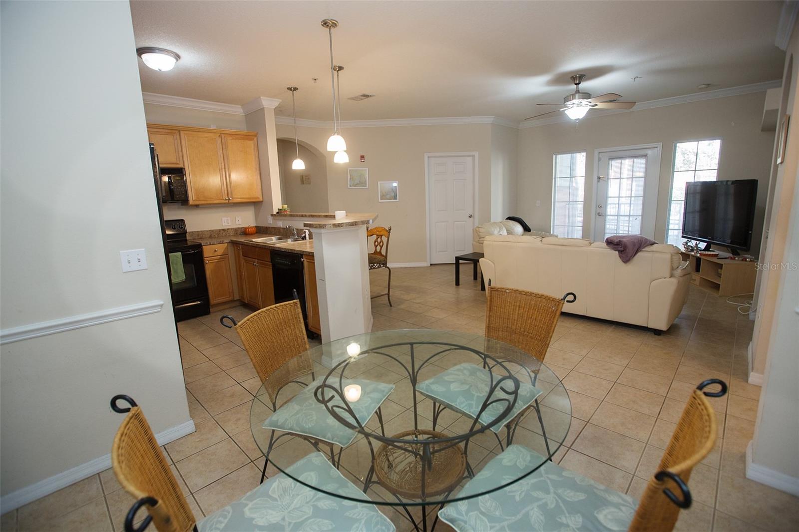 Image 8 of 26 For 1235 9th Road 101