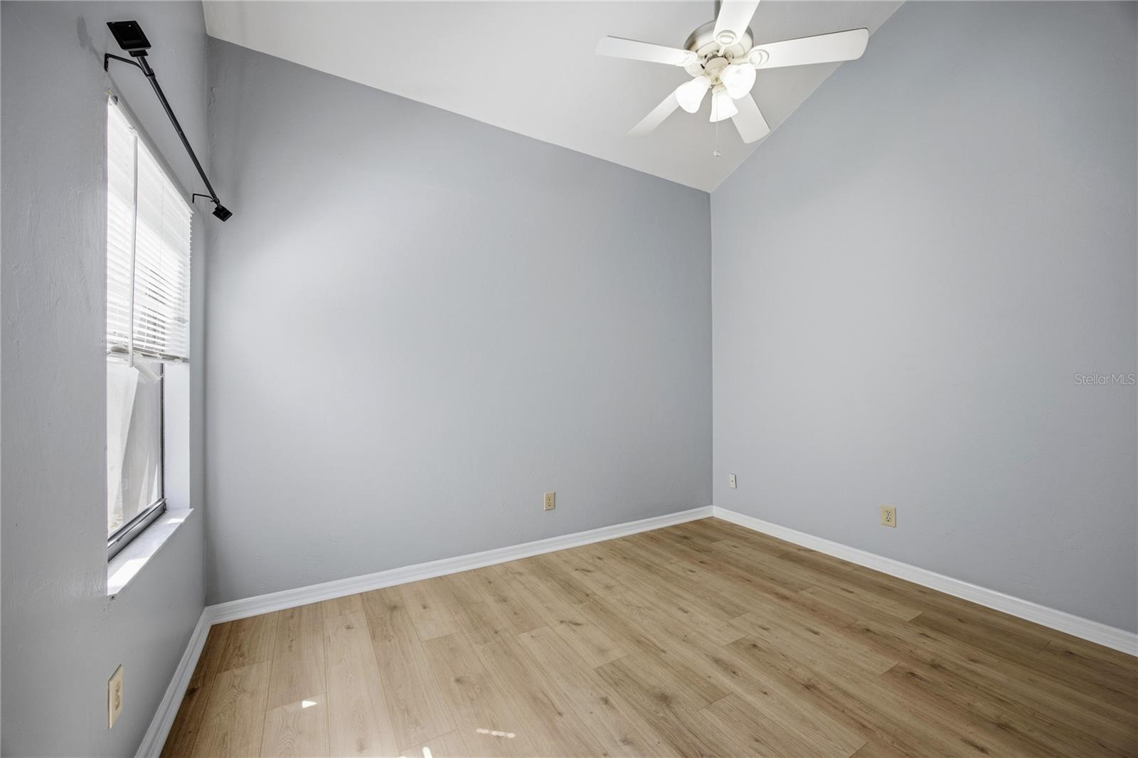 Image 15 of 35 For 7200 8th Avenue S119