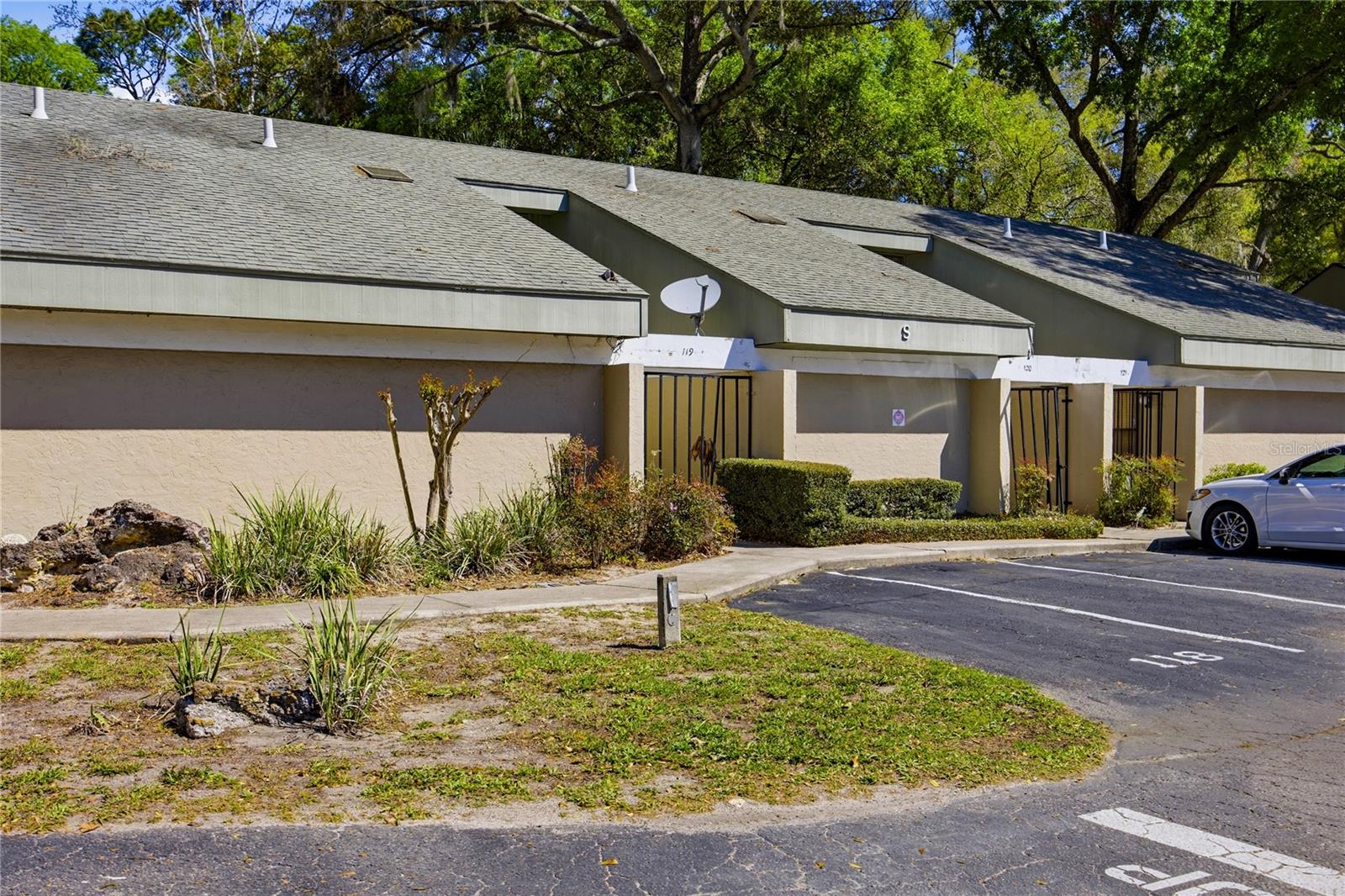 Image 3 of 35 For 7200 8th Avenue S119