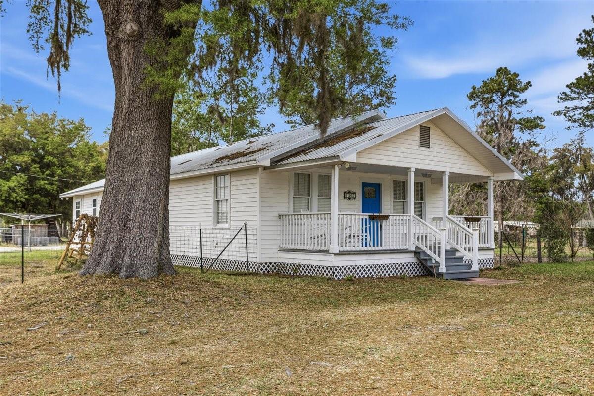 Image 3 of 35 For 11956 160th Avenue