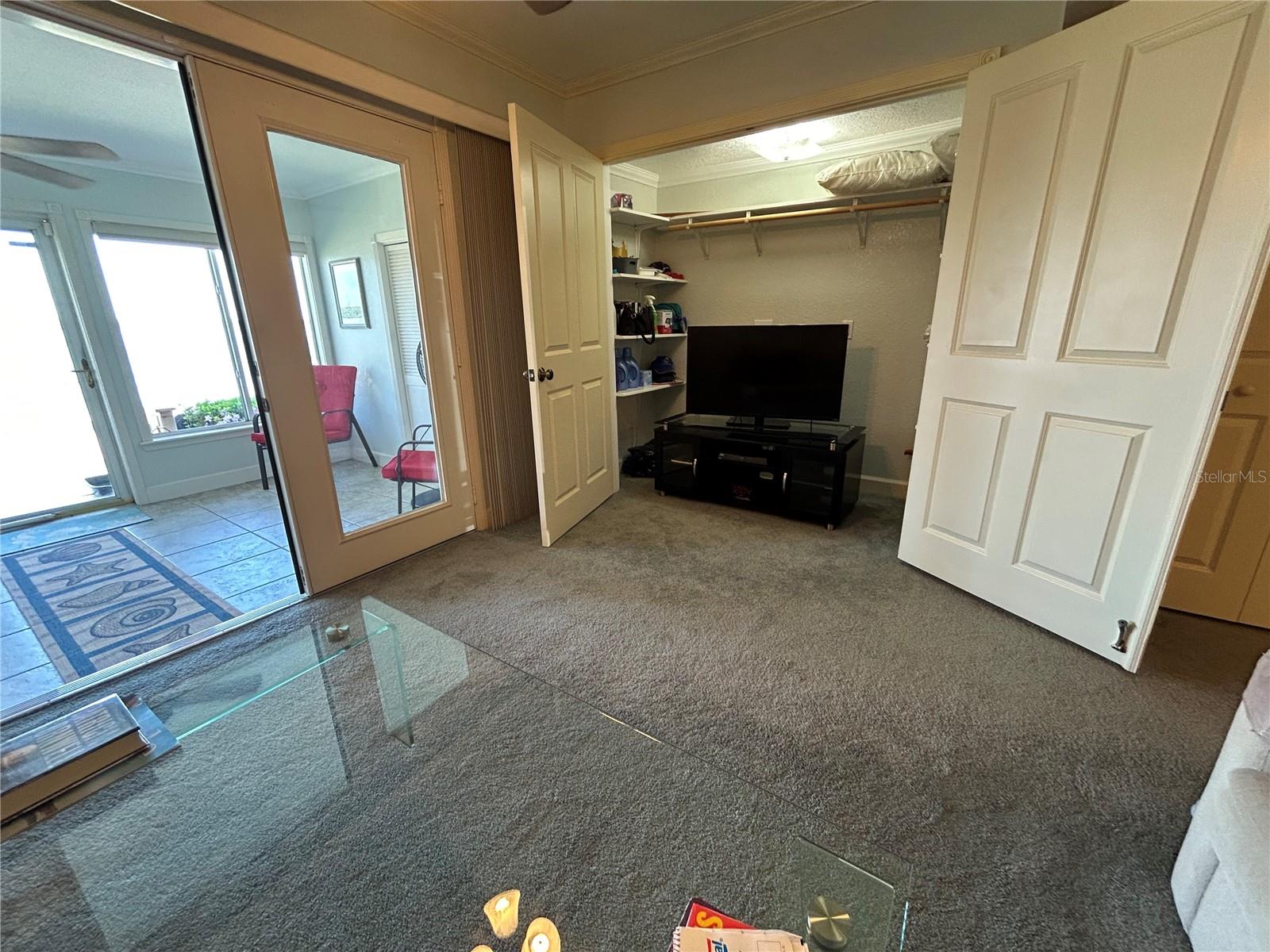 Image 8 of 21 For 11001 Sunset Harbor Road A04