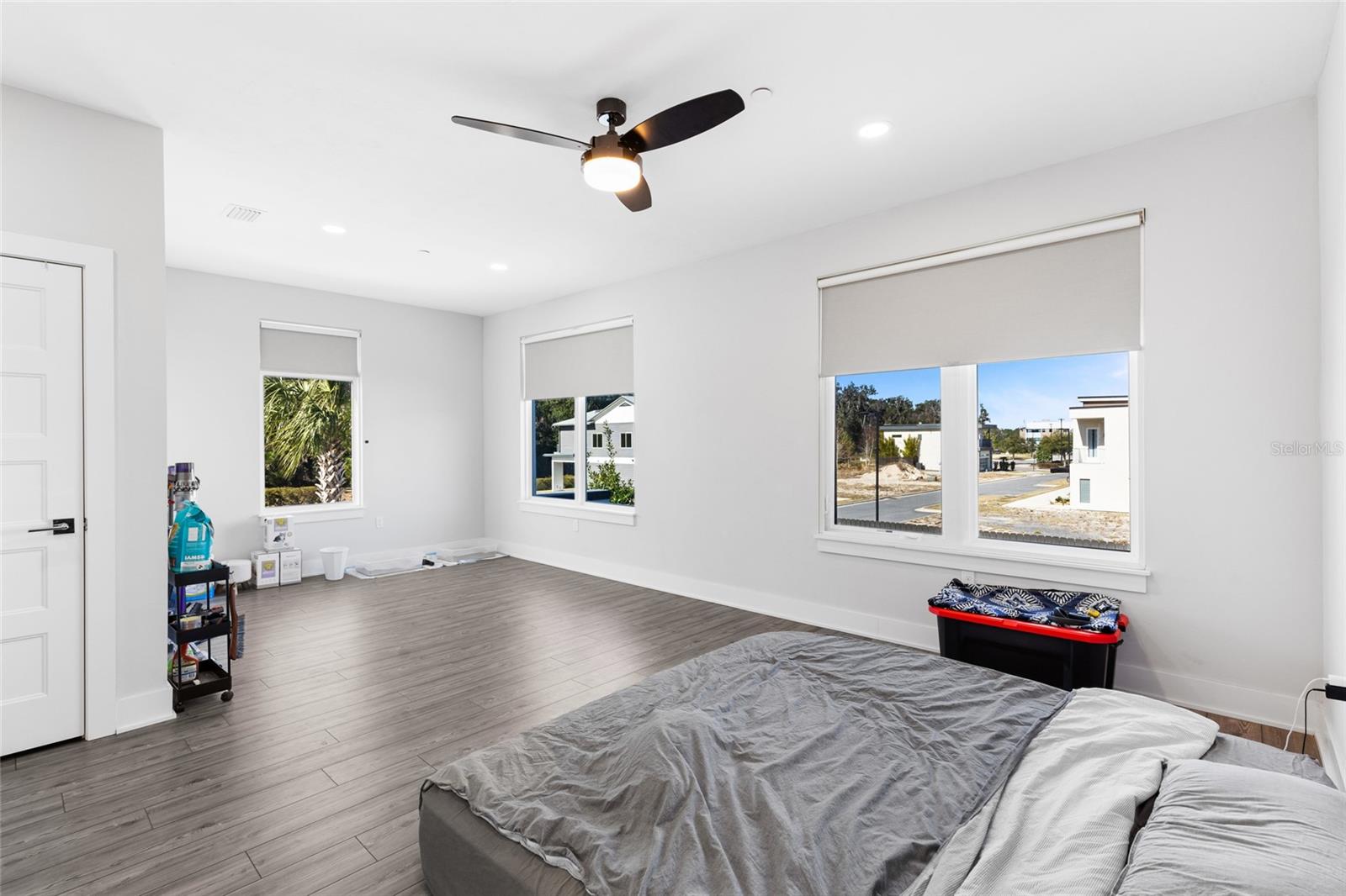 Image 26 of 39 For 5032 34th Place