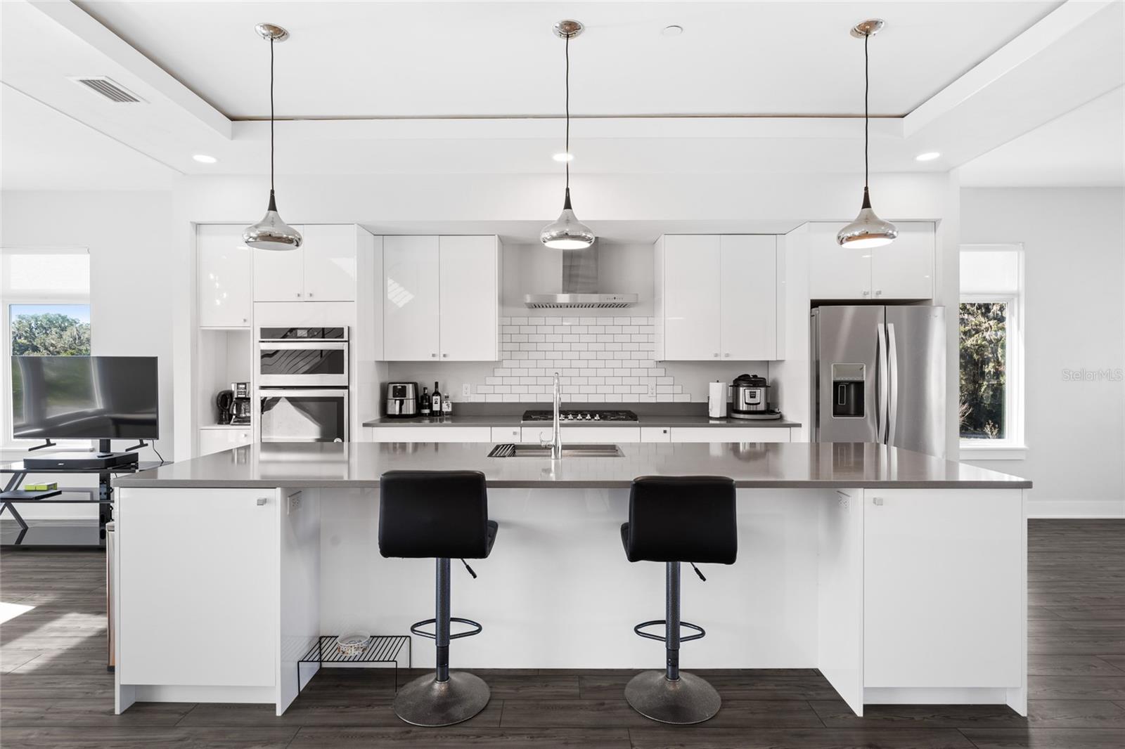 Image 7 of 39 For 5032 34th Place