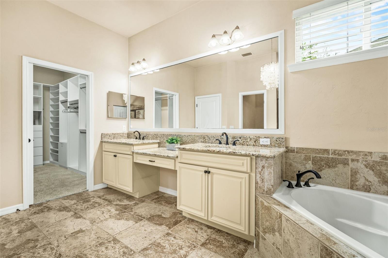 Image 22 of 52 For 7971 80th Lane