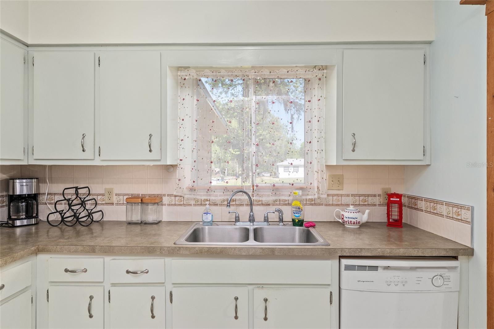 Image 51 of 54 For 10219 4th Place