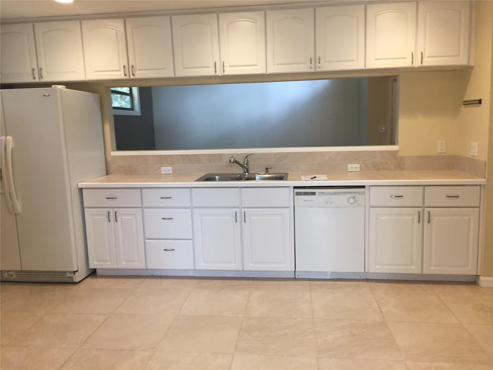 Image 5 of 11 For 102 24th Street