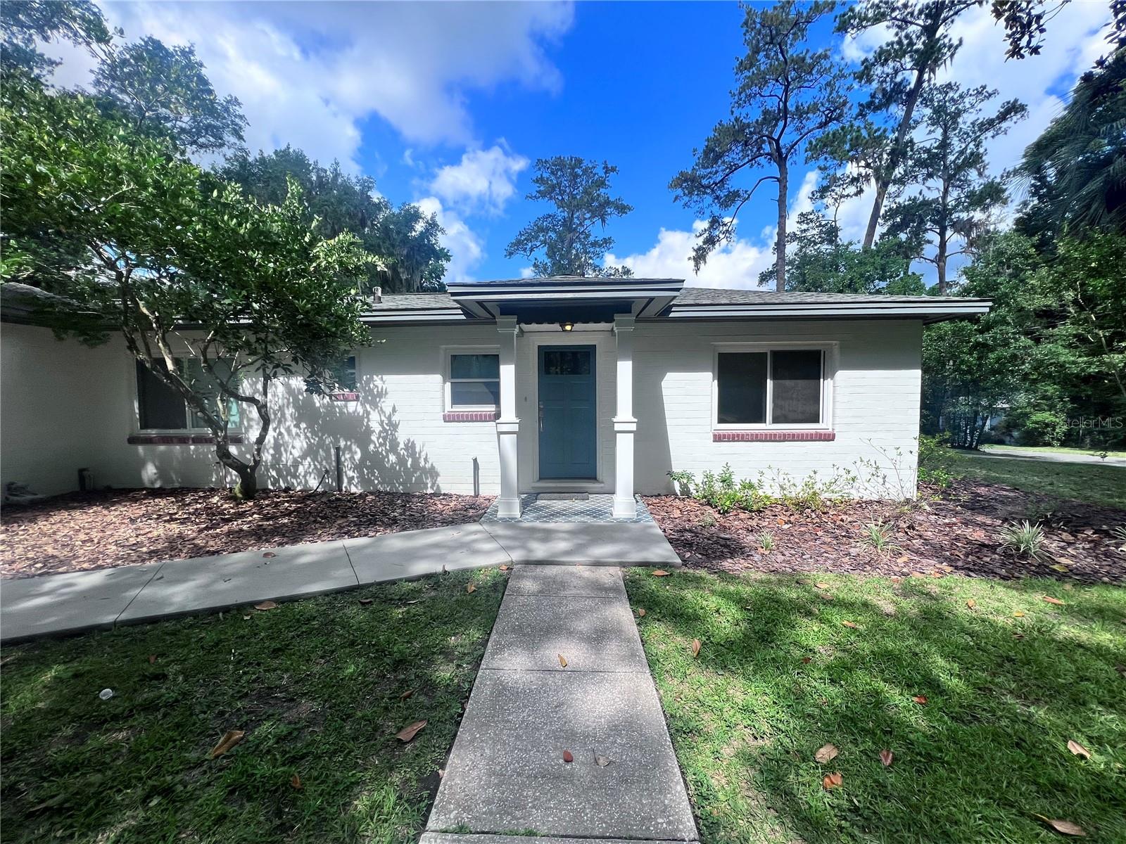 Image 2 of 31 For 2707 4th Avenue