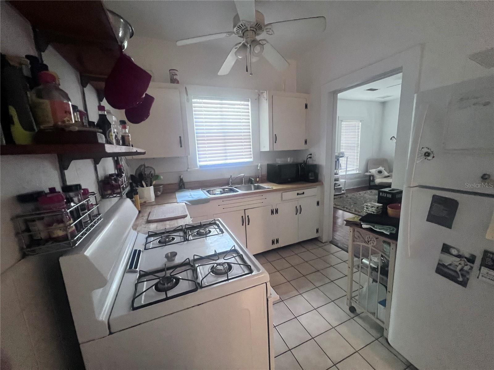 Image 21 of 31 For 2707 4th Avenue