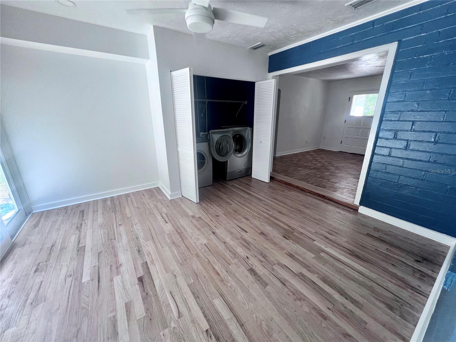 Image 8 of 31 For 2707 4th Avenue