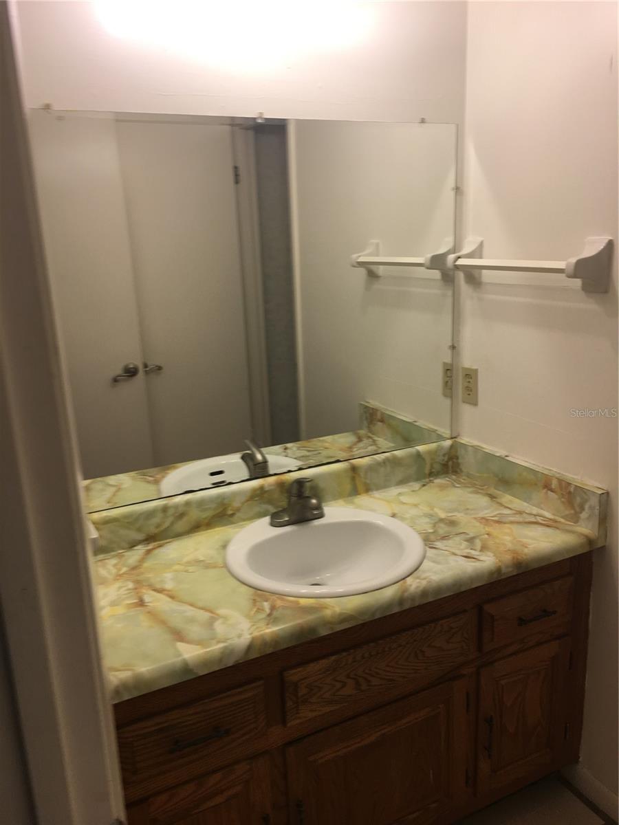 Image 11 of 12 For 3030 2nd Avenue