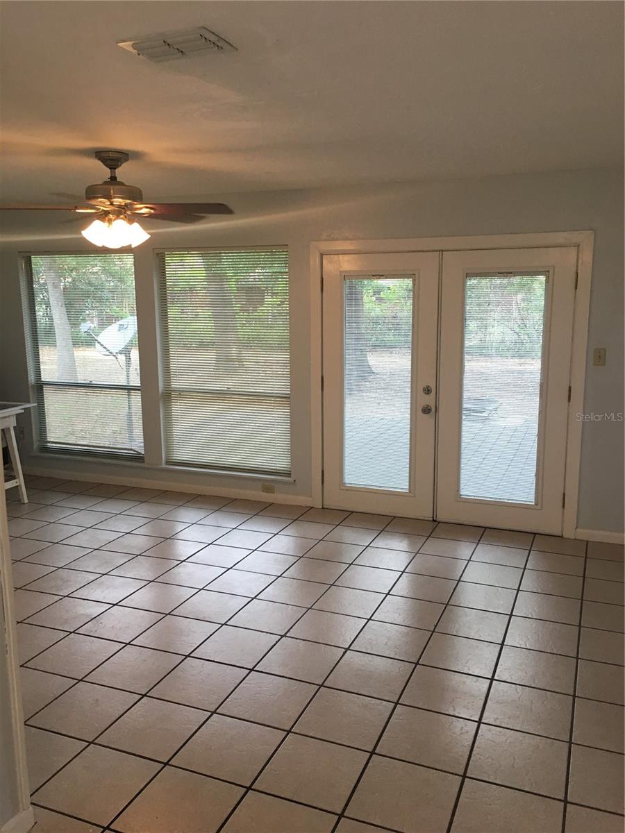 Image 4 of 12 For 3030 2nd Avenue