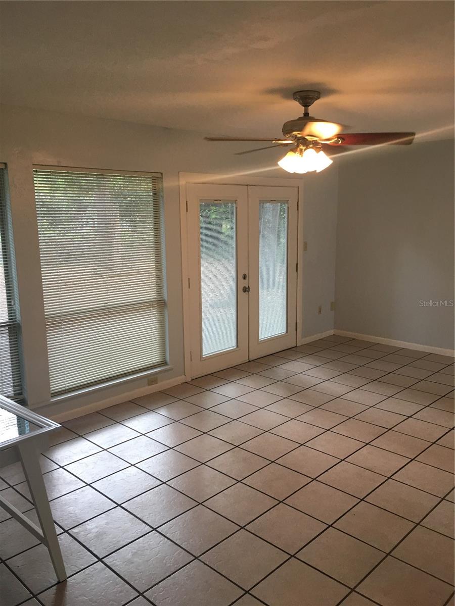 Image 8 of 12 For 3030 2nd Avenue