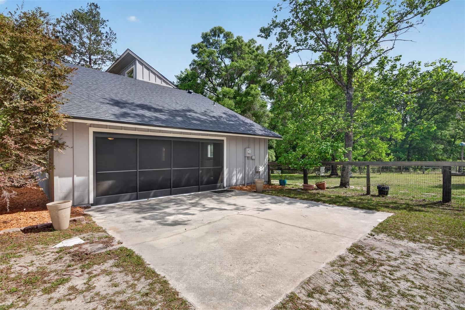 Image 34 of 41 For 9406 78th Court