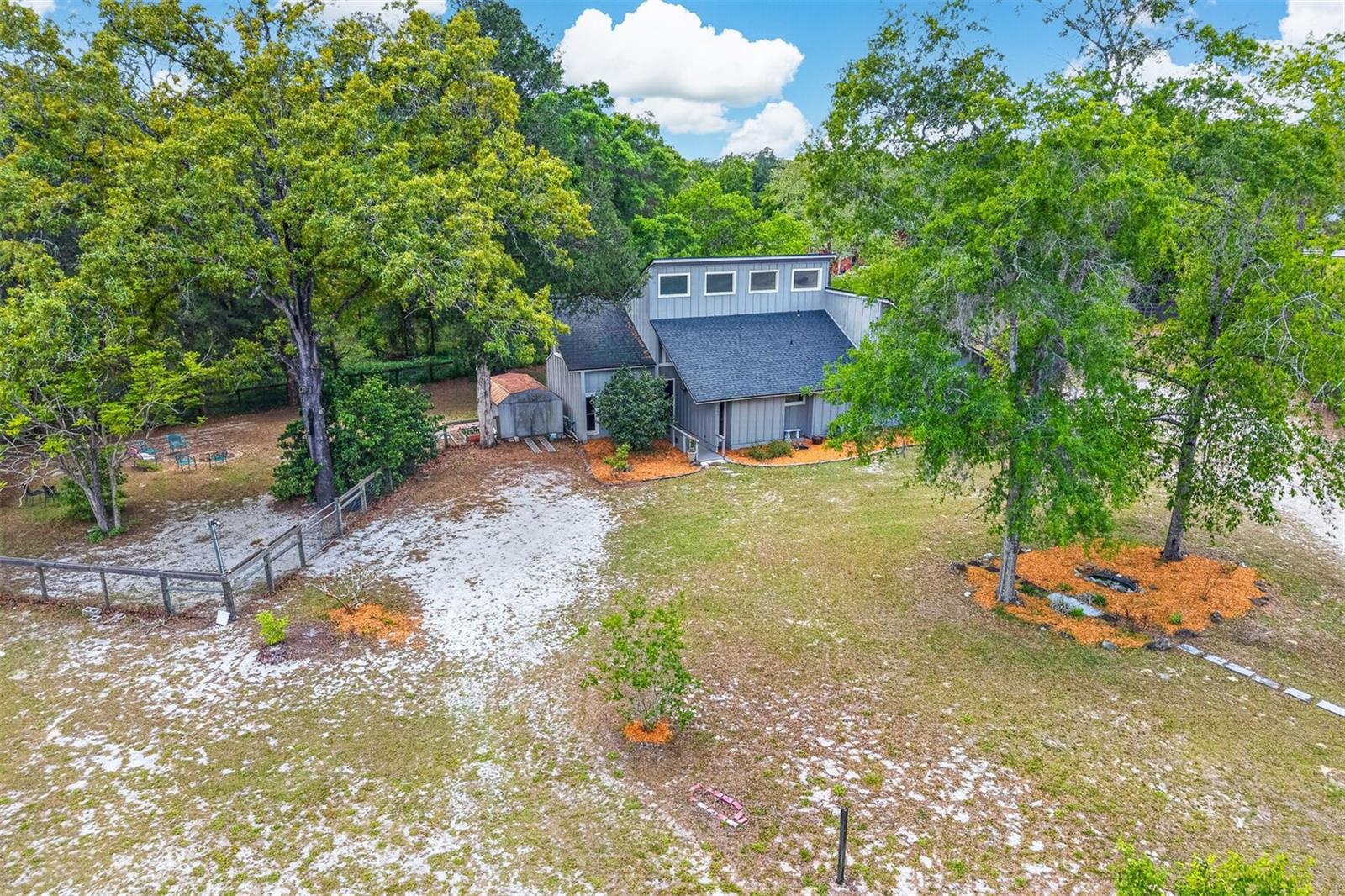 Image 5 of 41 For 9406 78th Court