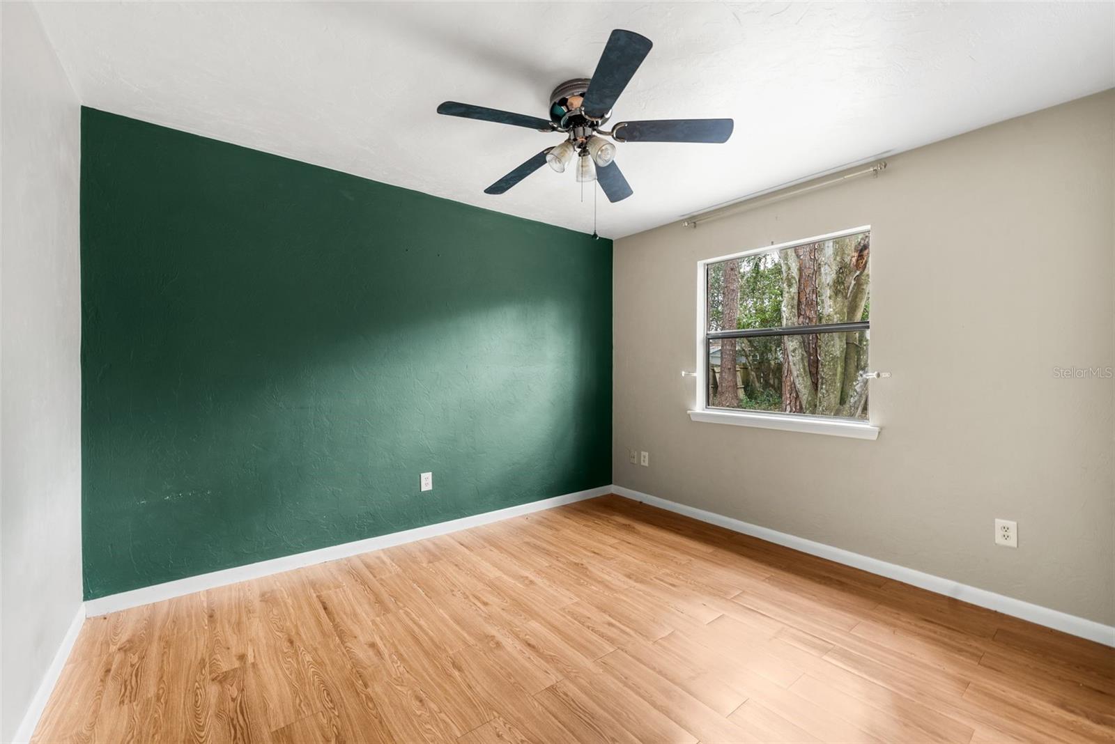 Image 13 of 24 For 2705 47th Place