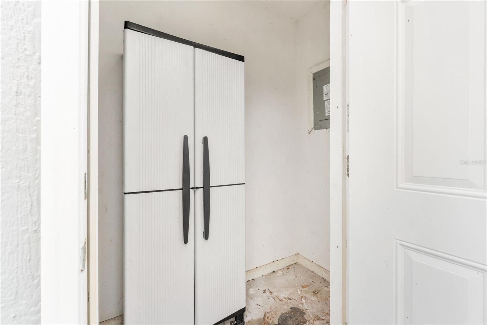 Image 22 of 24 For 2705 47th Place