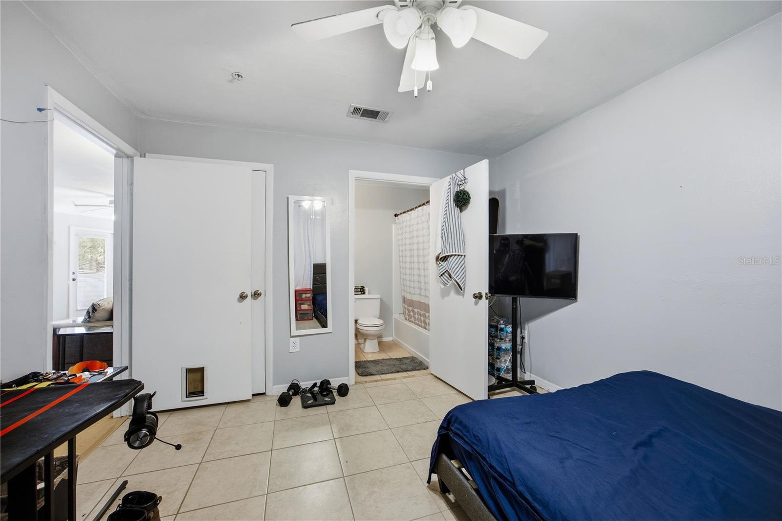 Image 13 of 28 For 4000 23rd Street 1-108