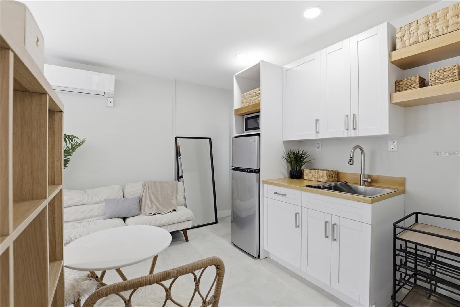 Image 16 of 47 For 831 20th Terrace