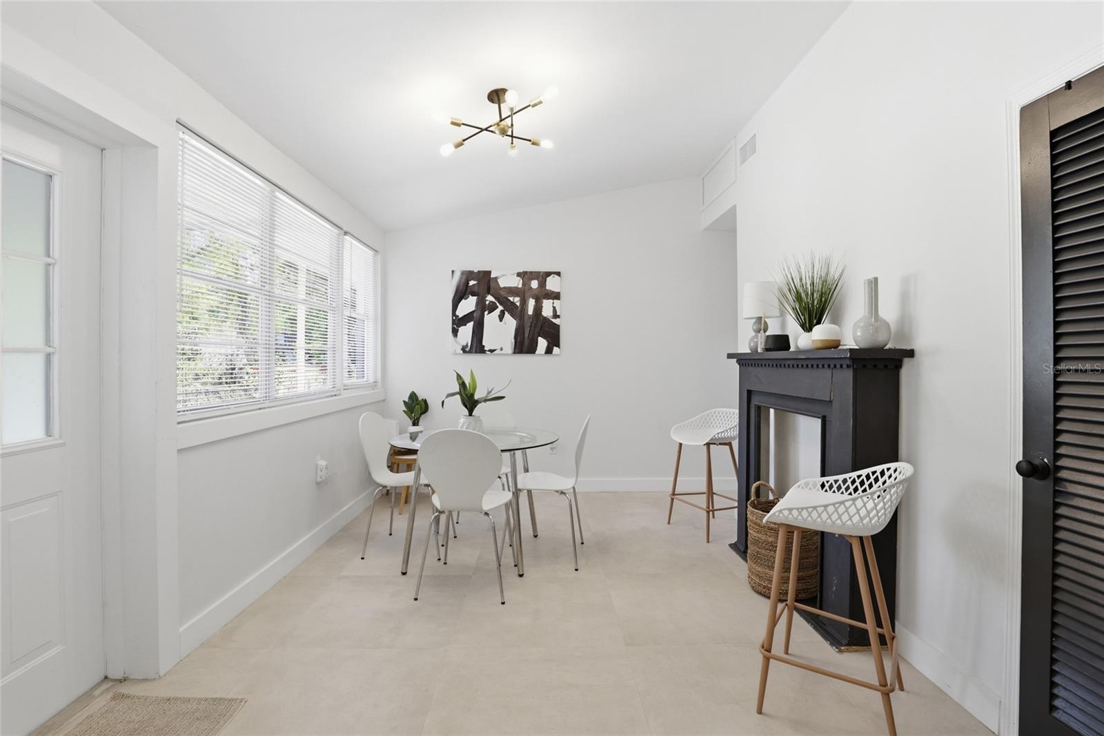 Image 18 of 47 For 831 20th Terrace