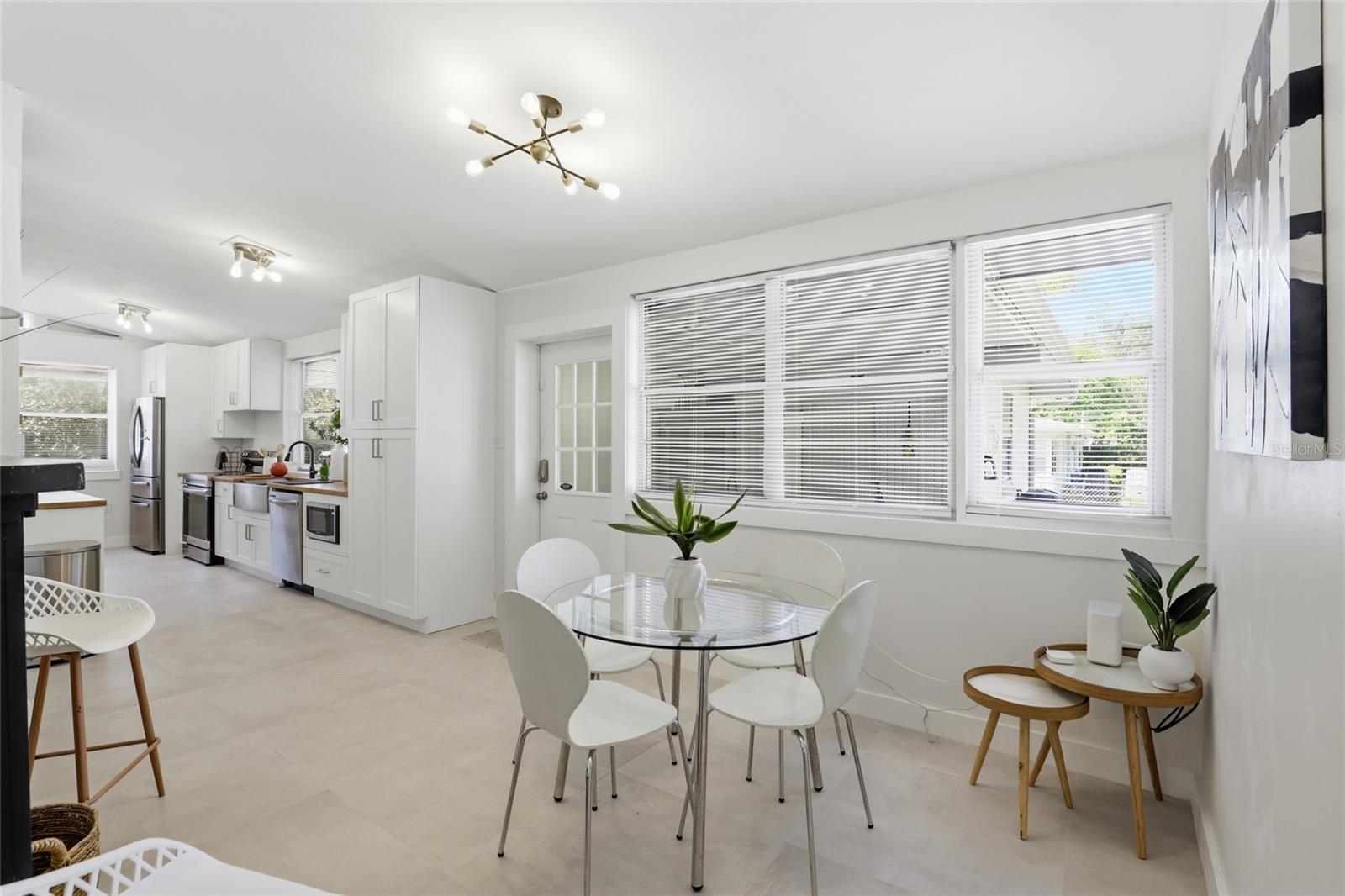 Image 20 of 47 For 831 20th Terrace