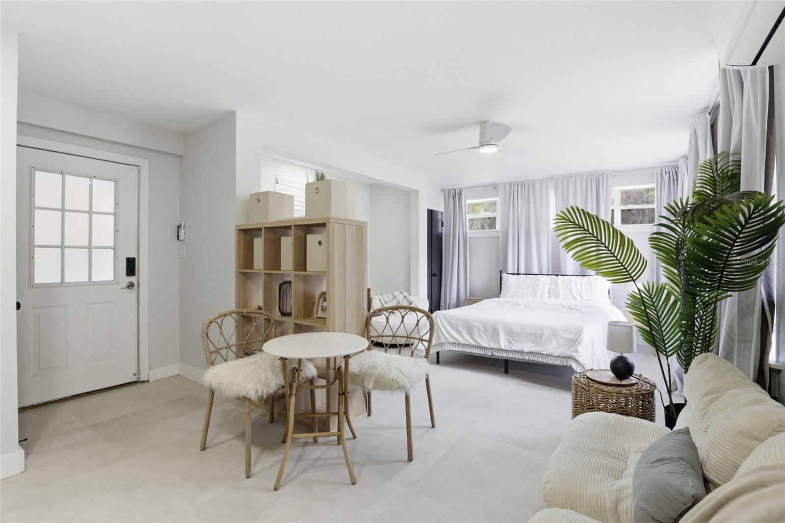 Image 22 of 47 For 831 20th Terrace