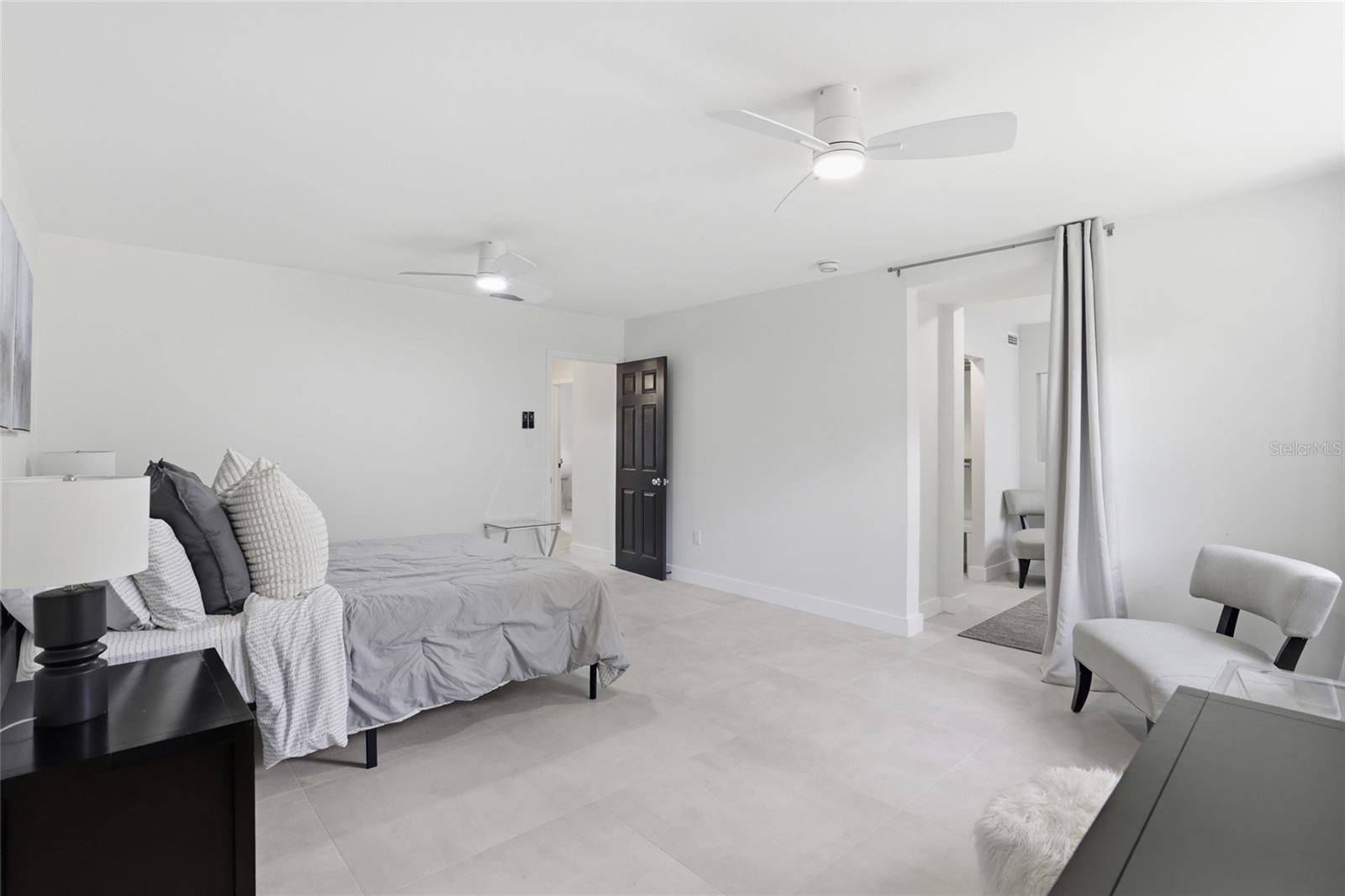 Image 26 of 47 For 831 20th Terrace