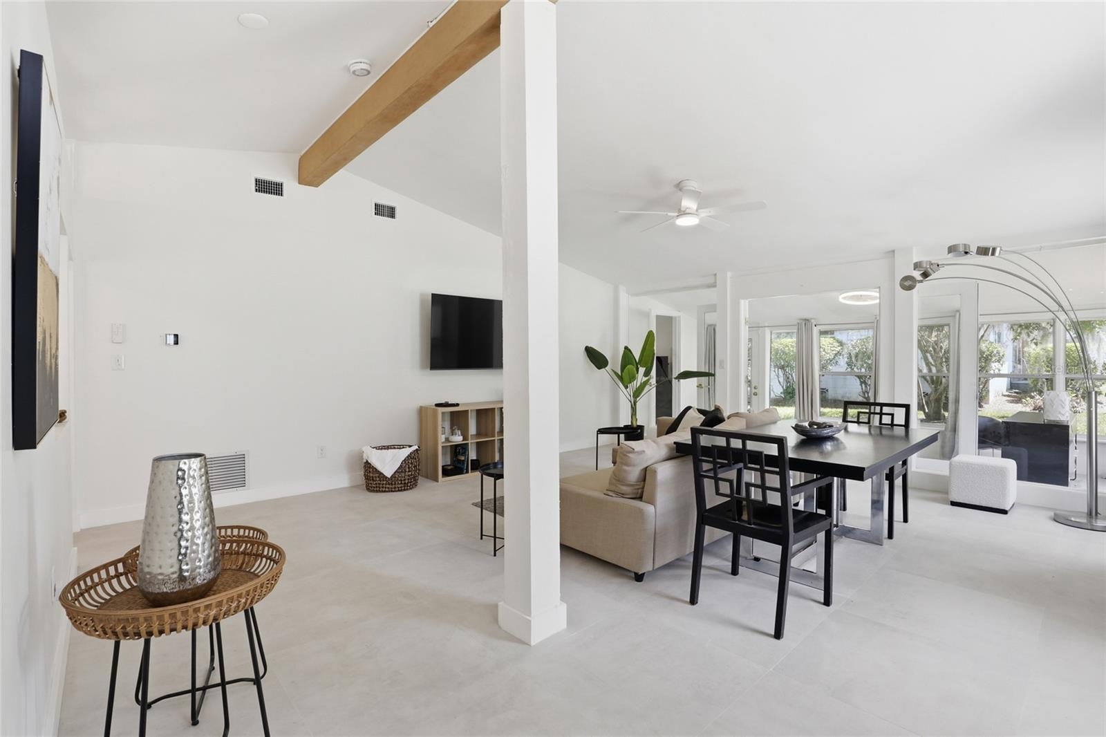 Image 5 of 47 For 831 20th Terrace